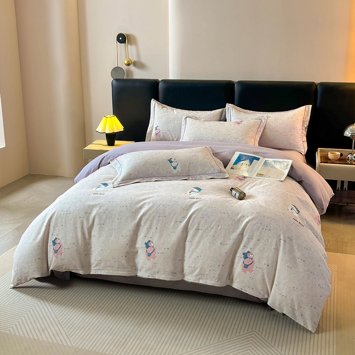 91家纺网 家纺一手货源 找家纺 帛美家纺 2025新款全棉加厚款数码印花磨毛四件套 幸运熊