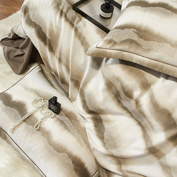 91家纺网 家纺一手货源 找家纺 帛美家纺 2025新款全棉加厚款数码印花磨毛四件套 一生之水