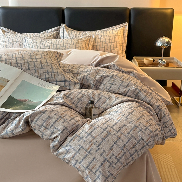 91家纺网 家纺一手货源 找家纺 帛美家纺 2025新款全棉加厚款数码印花磨毛四件套 追影