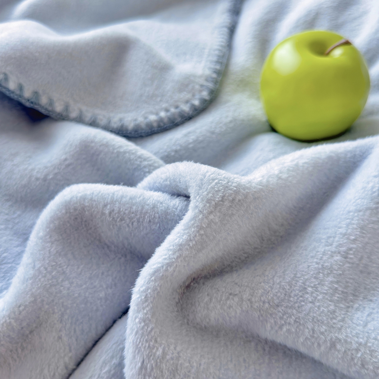 91家纺网 家纺一手货源 找家纺 （总）昊恩毛毯 2025新款双面仿羊绒加重350克！多功能毛毯毯子毛毯