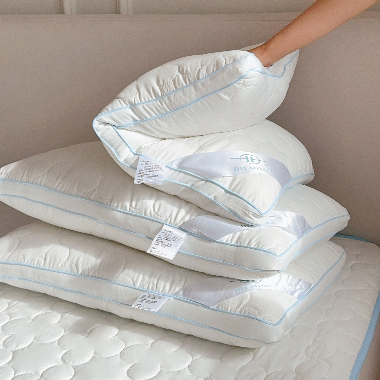 91家纺网 家纺一手货源 找家纺 （总）兜米家居 2025新款可机洗双面绗缝立体防螨云朵枕芯枕头