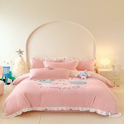 宝薇 2025新款高克重绒兔兔雪貂绒贴布绣四件套 大耳狗-公主粉