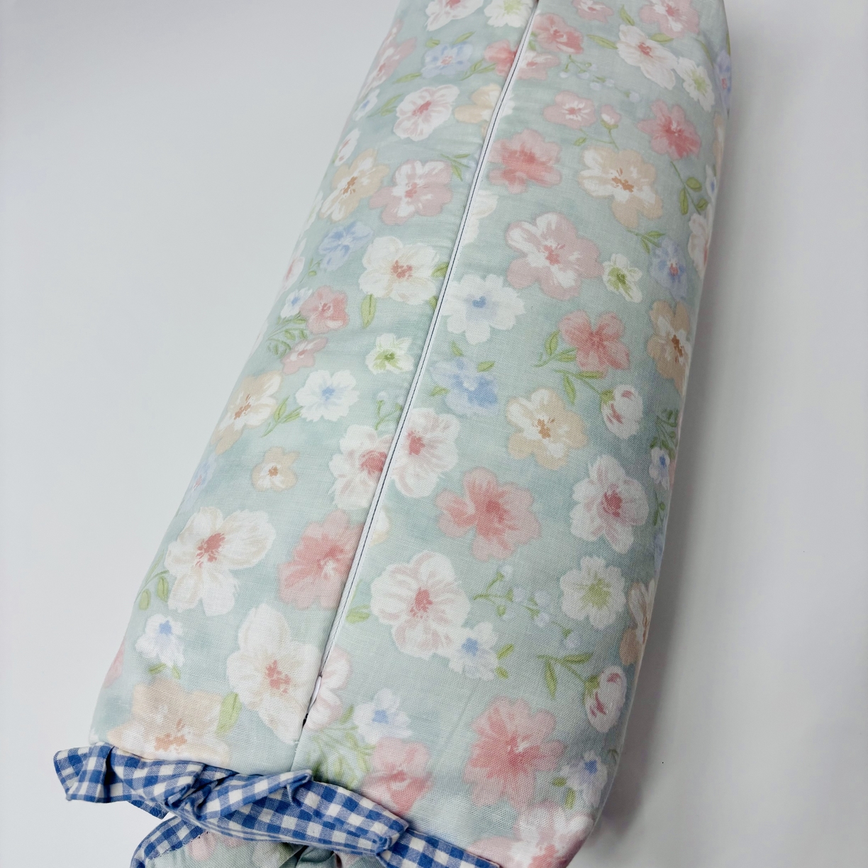 91家纺网 家纺一手货源 找家纺 眠多宝 2025新款全棉双层纱萌兔荞麦护颈枕枕头枕芯 堇香格