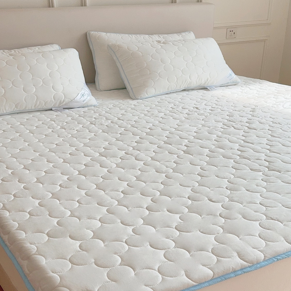 91家纺网 家纺一手货源 找家纺 （总）兜米家居 2025新款野派同款夹棉纤维床笠床罩