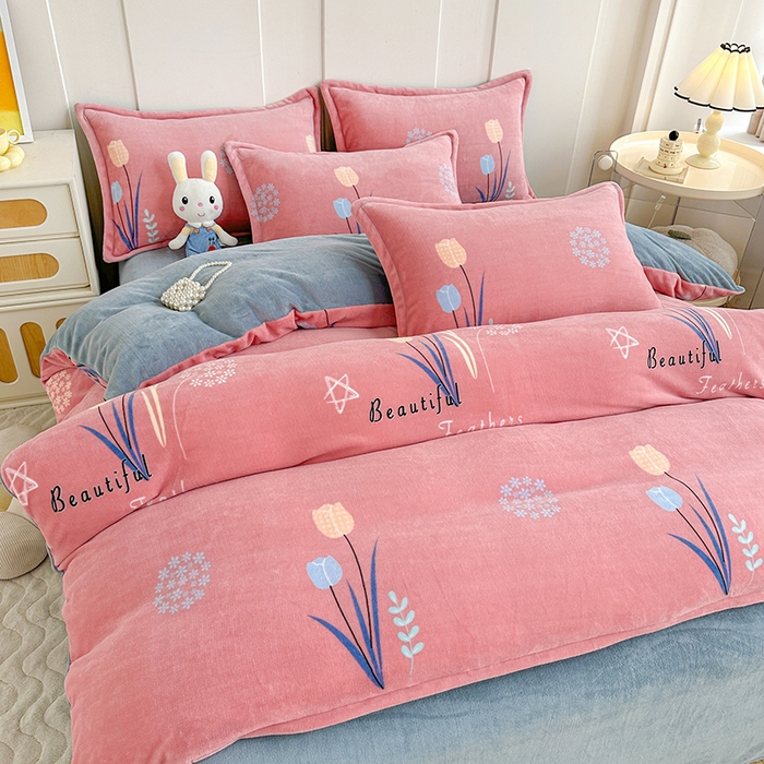 91家纺网 家纺一手货源 找家纺 家贝爱 2025新款A类牛奶绒印花四件套 花开浪漫