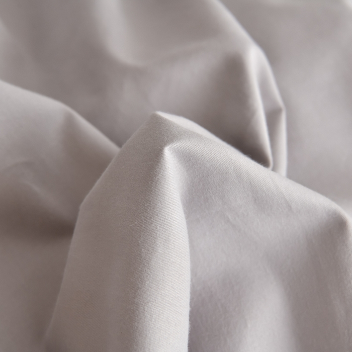 91家纺网 家纺一手货源 找家纺 江南春家纺 【柔-轻密】2025秋冬133x76高精密刺绣100%全棉四件套 【柔-轻密】春漫-陨石灰