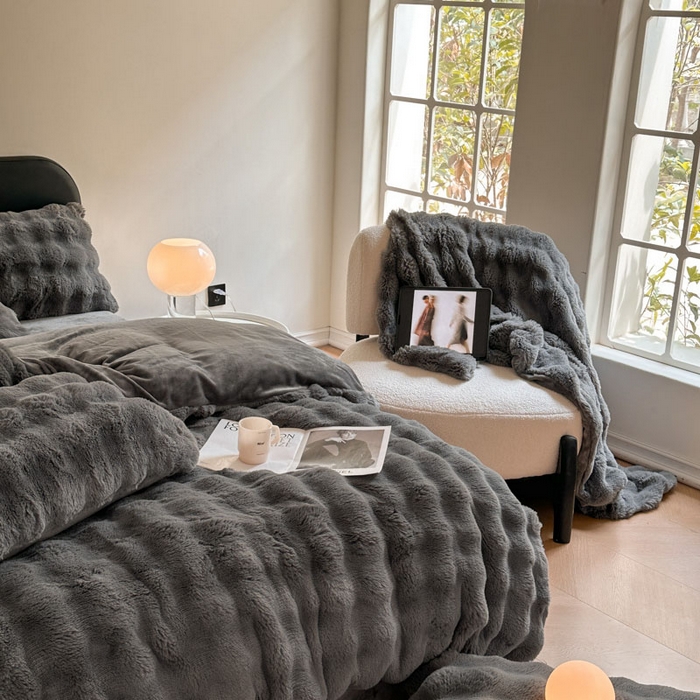 91家纺网 家纺一手货源 找家纺 酱子 2024新款高克重大兔绒牛奶绒四件套 深灰