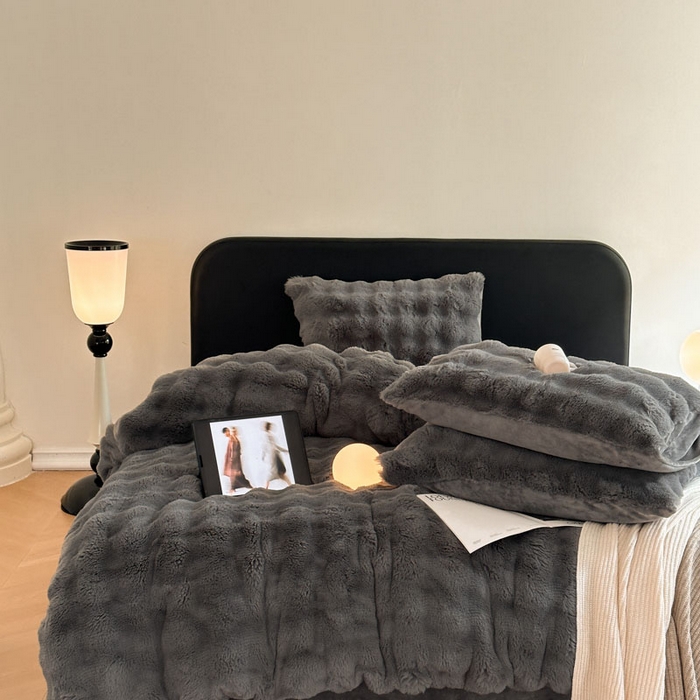 91家纺网 家纺一手货源 找家纺 酱子 2024新款高克重大兔绒牛奶绒四件套 深灰