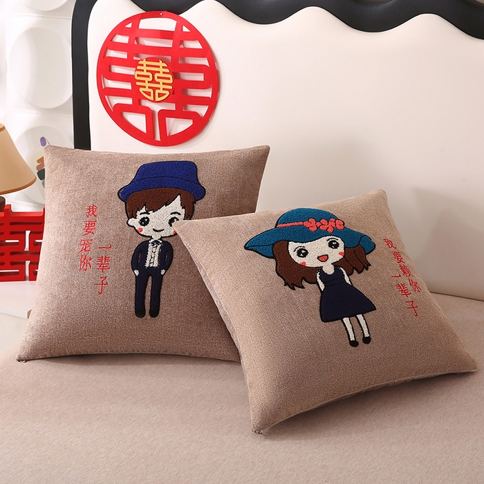 91家纺网 家纺一手货源 找家纺 （总）贤内助家纺 2025新款爱宠结婚抱枕靠枕系列喜庆沙发靠背小抱枕喜床摆件