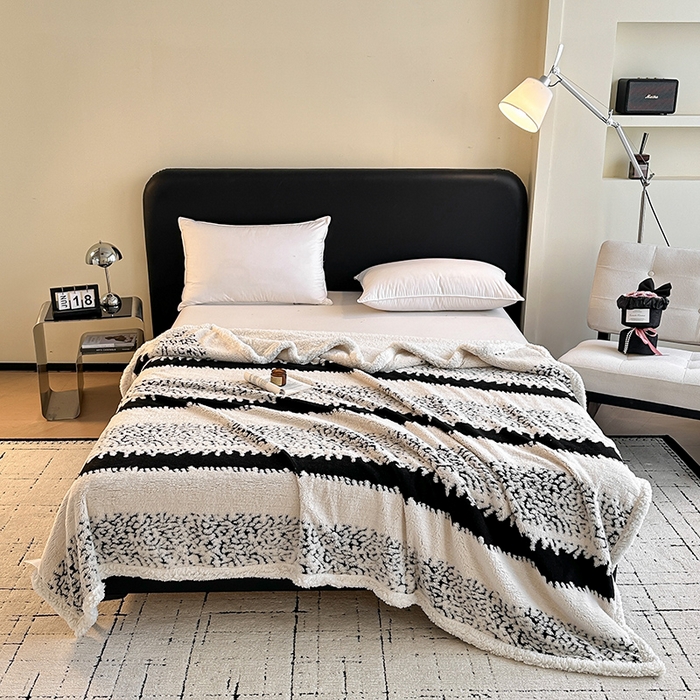 91家纺网 家纺一手货源 找家纺 （总）沐棉家居 2025新款双层提花羊羔绒毛毯毯子