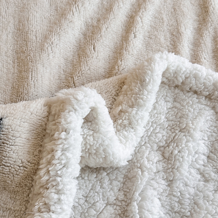 91家纺网 家纺一手货源 找家纺 沐棉家居 2025新款双层提花羊羔绒毛毯毯子 节节高