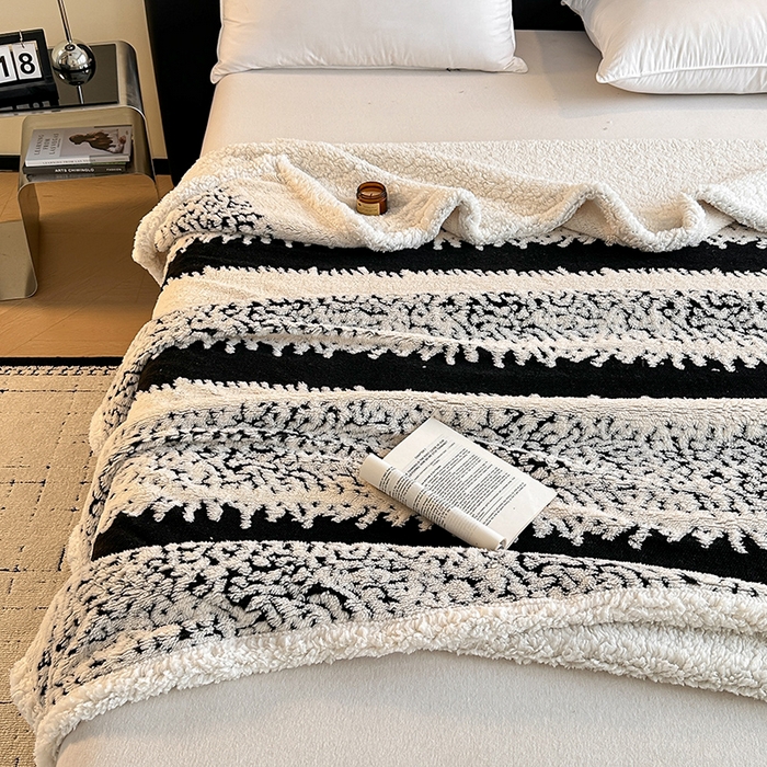 91家纺网 家纺一手货源 找家纺 沐棉家居 2025新款双层提花羊羔绒毛毯毯子 时光条