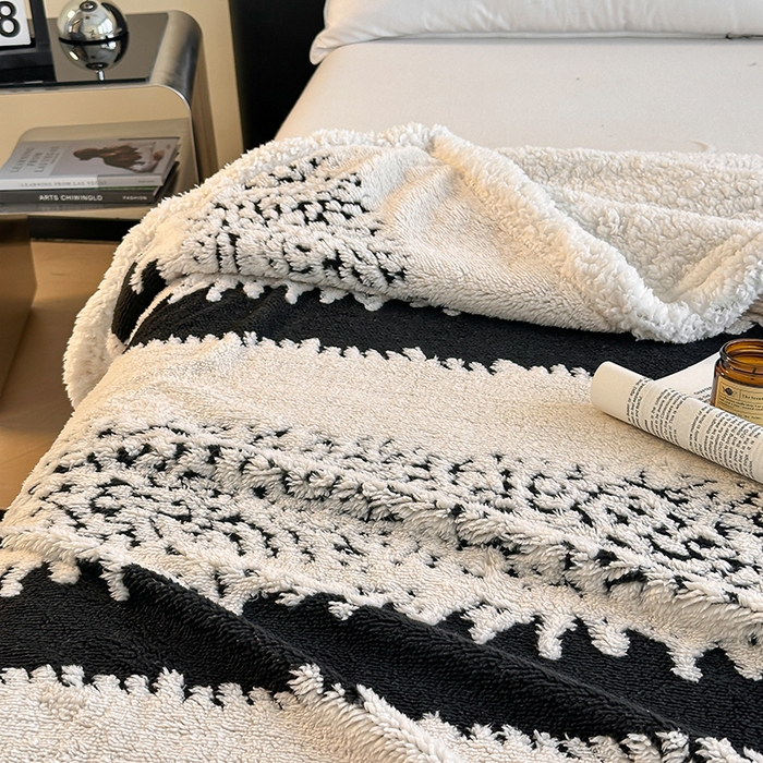 91家纺网 家纺一手货源 找家纺 沐棉家居 2025新款双层提花羊羔绒毛毯毯子 时光条