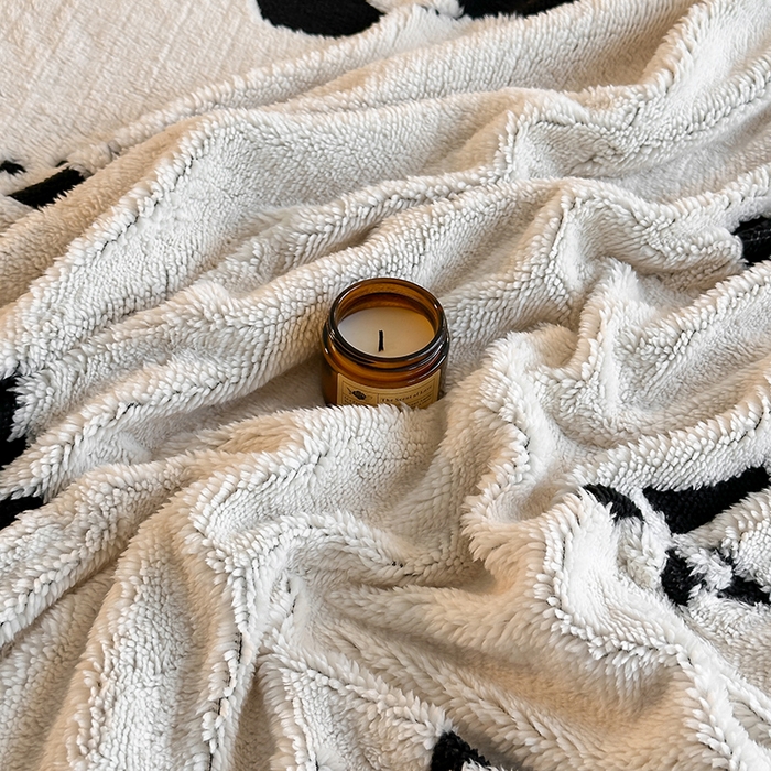 91家纺网 家纺一手货源 找家纺 沐棉家居 2025新款双层提花羊羔绒毛毯毯子 熊猫