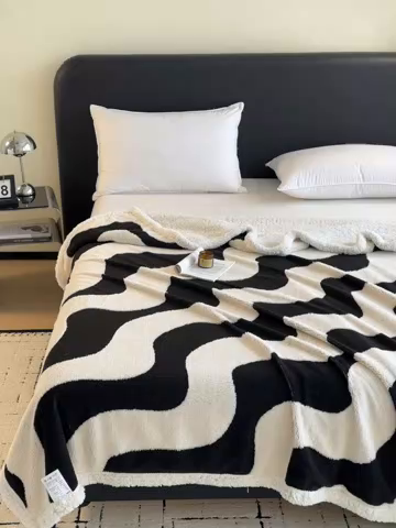 91家纺网 家纺一手货源 找家纺 沐棉家居 2025新款双层提花羊羔绒毛毯毯子 波浪纹