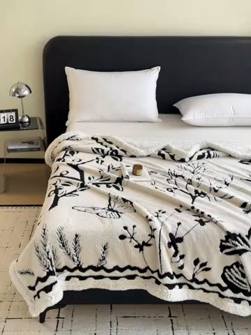 91家纺网 家纺一手货源 找家纺 沐棉家居 2025新款双层提花羊羔绒毛毯毯子 丛林蝴蝶