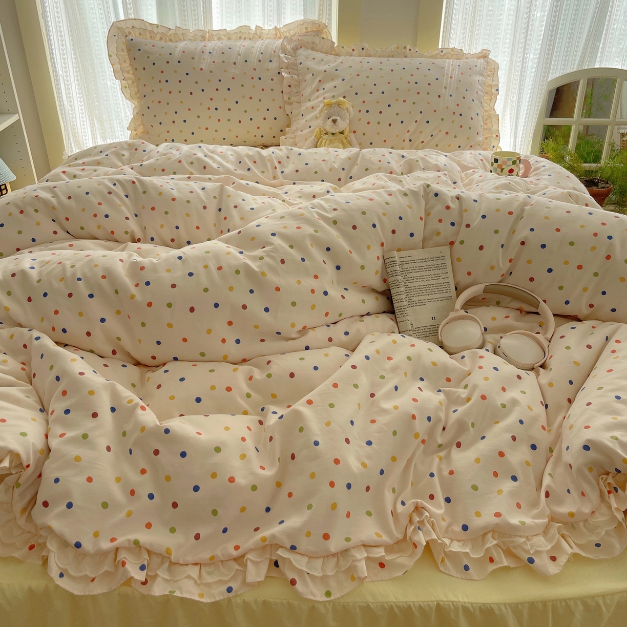 91家纺网 家纺一手货源 找家纺 轻奢坊 2025新款双层花边仙仙碎花水洗棉四件套 彩点