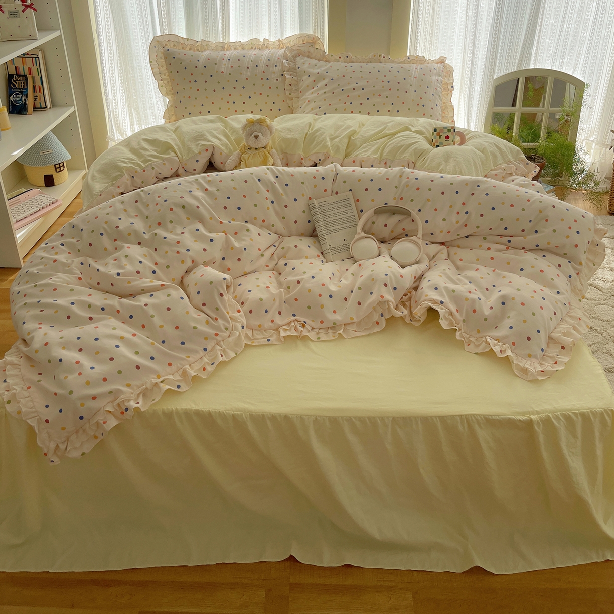 91家纺网 家纺一手货源 找家纺 轻奢坊 2025新款双层花边仙仙碎花水洗棉四件套 彩点