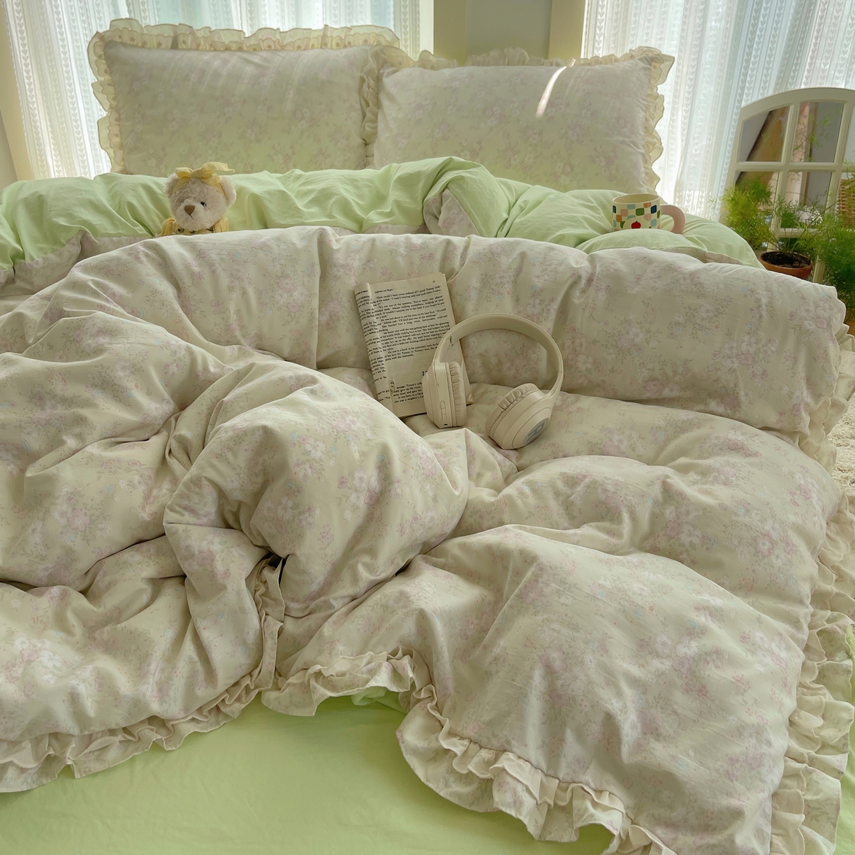 91家纺网 家纺一手货源 找家纺 轻奢坊 2025新款双层花边仙仙碎花水洗棉四件套 花开半仙-绿