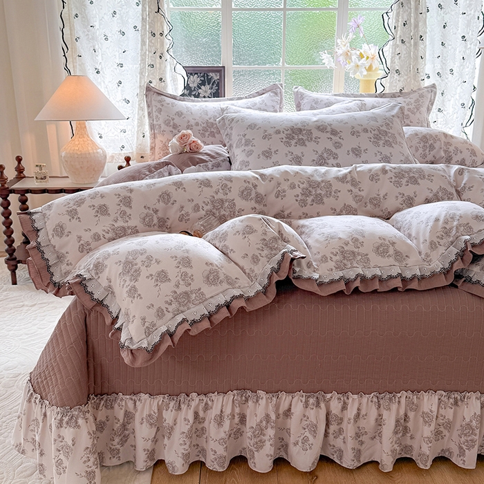 91家纺网 家纺一手货源 找家纺 （总）韩约家纺 2025新款1双层刺绣花边法式床盖款棉麻四件套（全网控价：不低于1.5m139，1.8m144，2.0m149，2.0加大154）