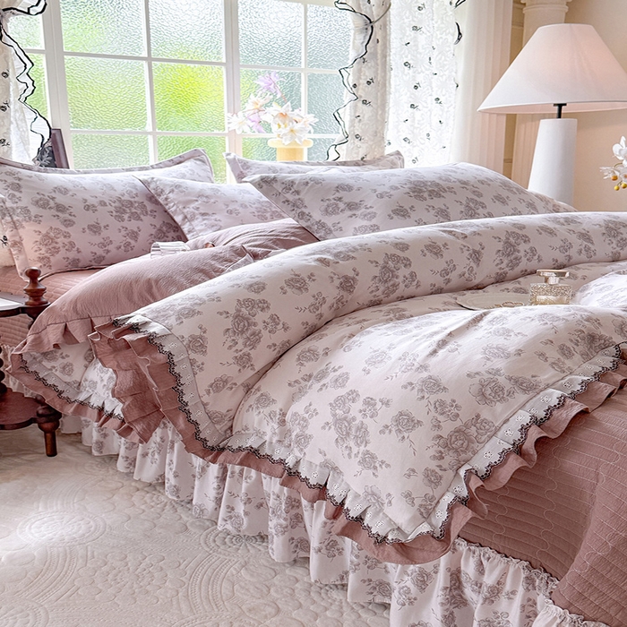 91家纺网 家纺一手货源 找家纺 （总）韩约家纺 2025新款1双层刺绣花边法式床盖款棉麻四件套（全网控价：不低于1.5m139，1.8m144，2.0m149，2.0加大154）