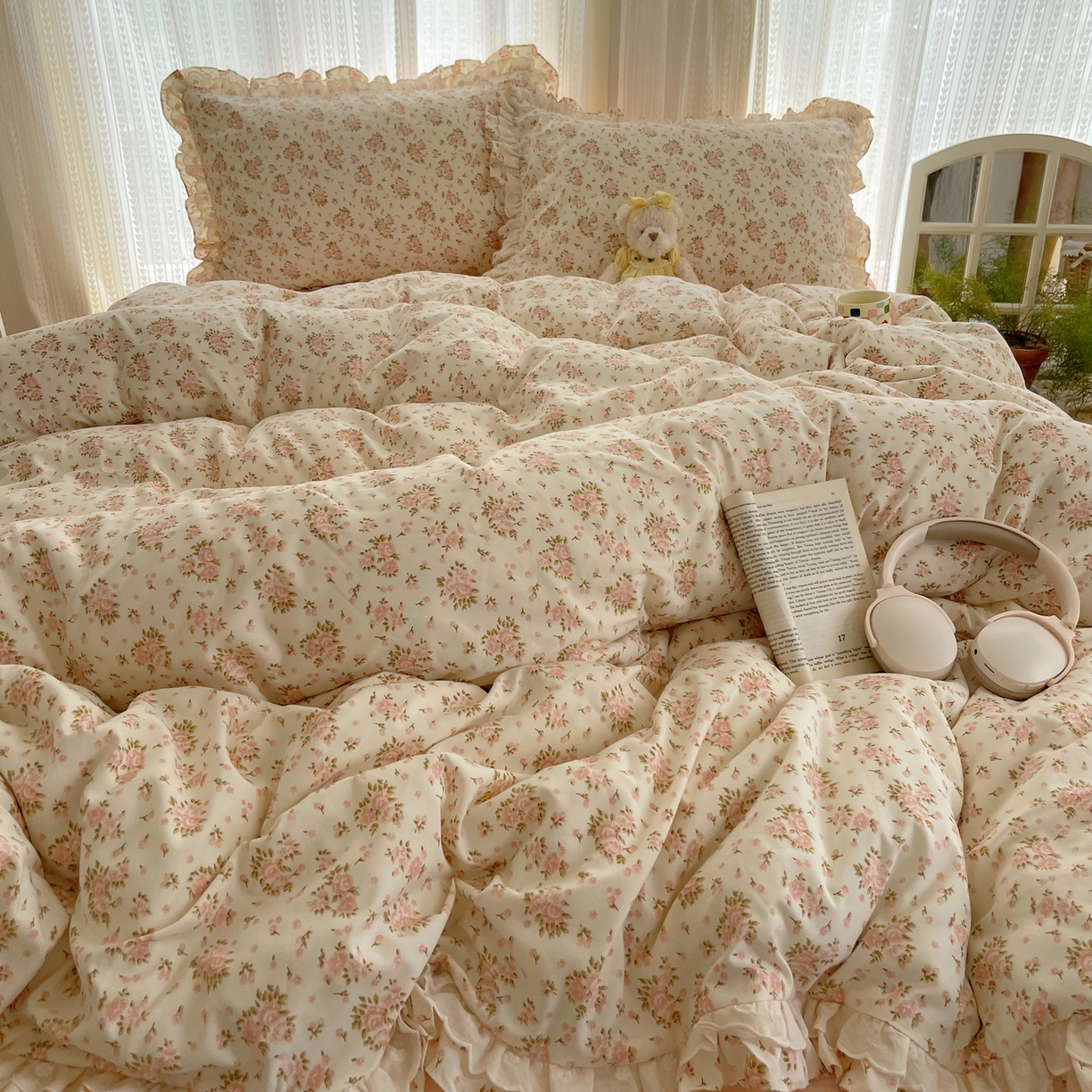 91家纺网 家纺一手货源 找家纺 轻奢坊 2025新款双层花边仙仙碎花水洗棉四件套 花梦境