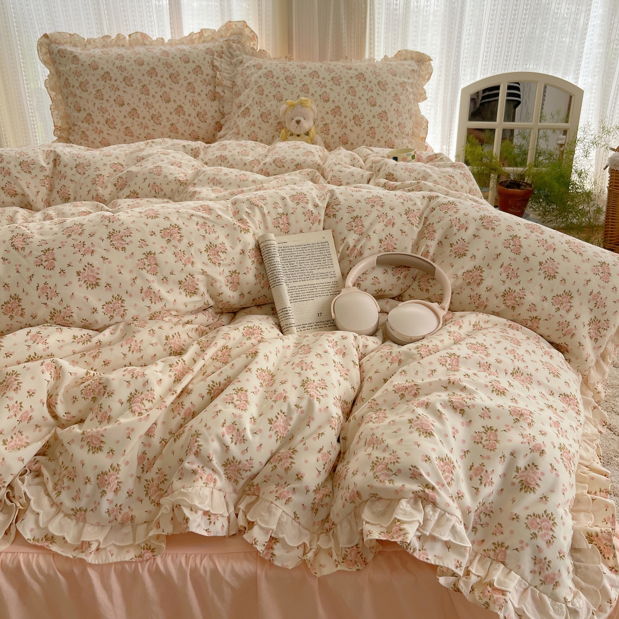 91家纺网 家纺一手货源 找家纺 轻奢坊 2025新款双层花边仙仙碎花水洗棉四件套 花梦境