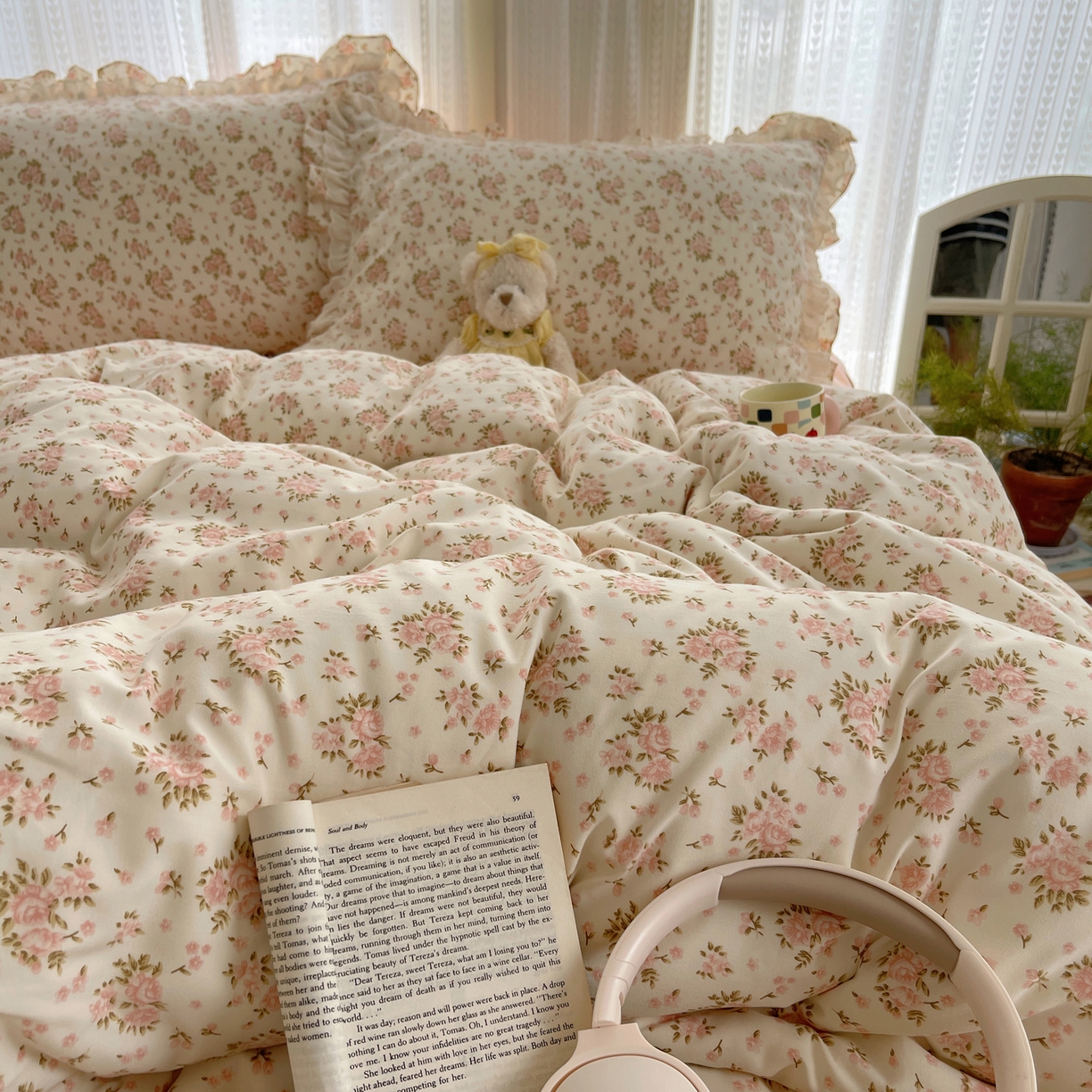 91家纺网 家纺一手货源 找家纺 轻奢坊 2025新款双层花边仙仙碎花水洗棉四件套 花梦境