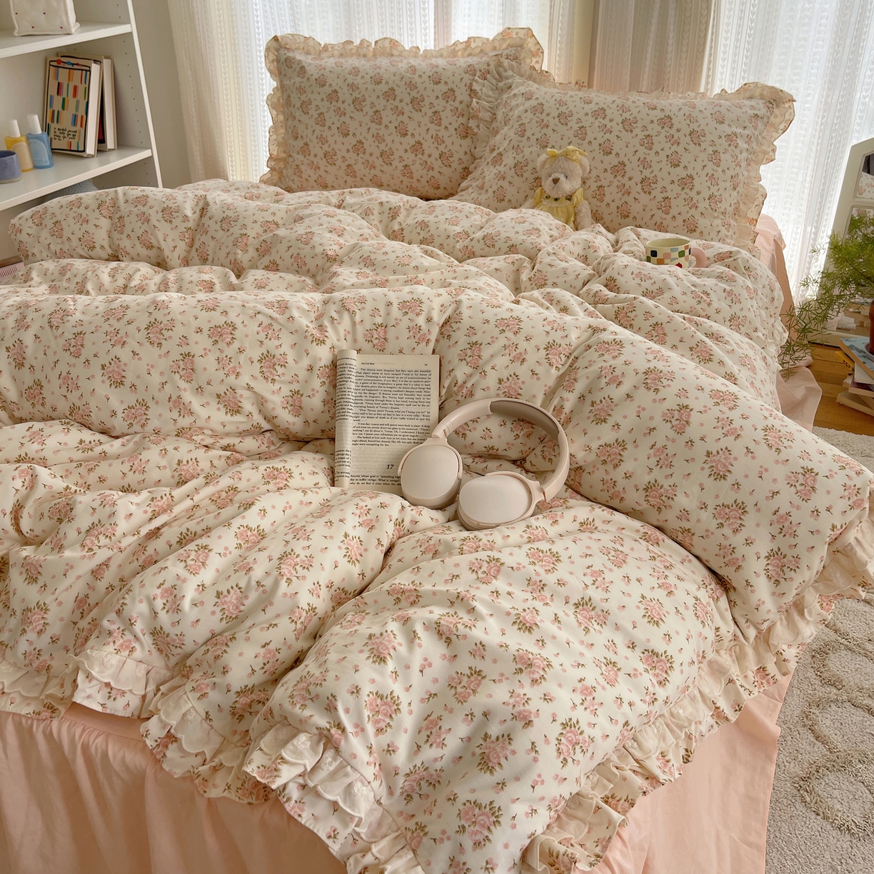 91家纺网 家纺一手货源 找家纺 轻奢坊 2025新款双层花边仙仙碎花水洗棉四件套 花梦境