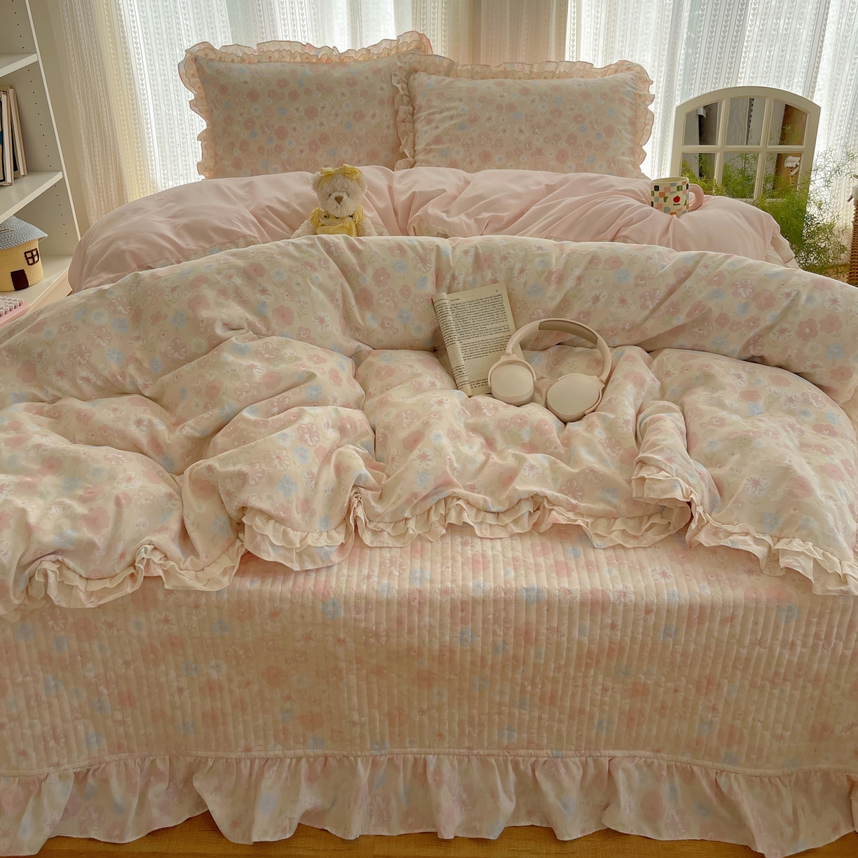 91家纺网 家纺一手货源 找家纺 轻奢坊 2025新款双层花边仙仙碎花水洗棉四件套 花舍里