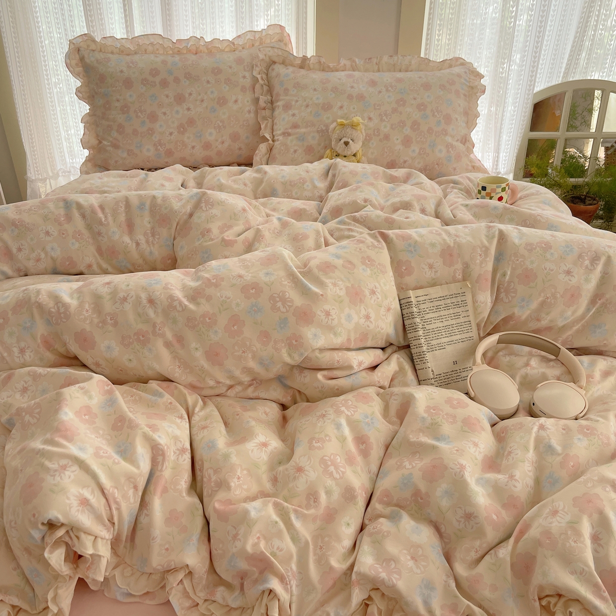 91家纺网 家纺一手货源 找家纺 轻奢坊 2025新款双层花边仙仙碎花水洗棉四件套 花舍里