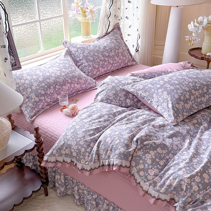 91家纺网 家纺一手货源 找家纺 韩约家纺 2025新款1双层刺绣花边法式床盖款棉麻四件套（全网控价：不低于1.5m139，1.8m144，2.0m149，2.0加大154） 花盏