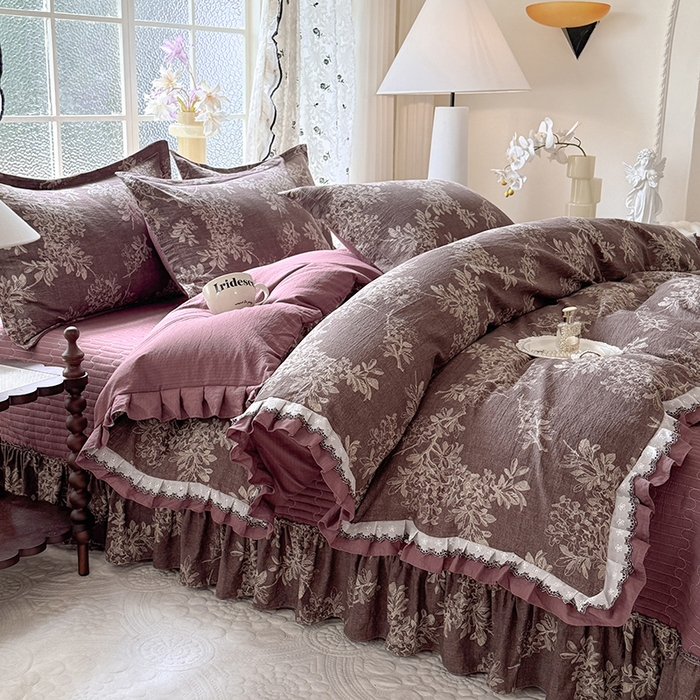 91家纺网 家纺一手货源 找家纺 韩约家纺 2025新款1双层刺绣花边法式床盖款棉麻四件套（全网控价：不低于1.5m139，1.8m144，2.0m149，2.0加大154） 千寻