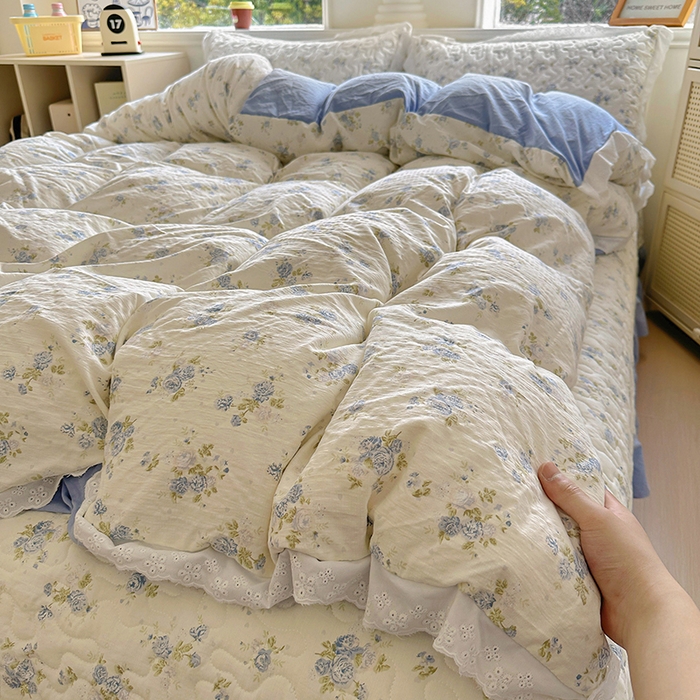 美梦家纺 2025新款皱皱纱花边夹棉床盖四件套 海盐桃桃