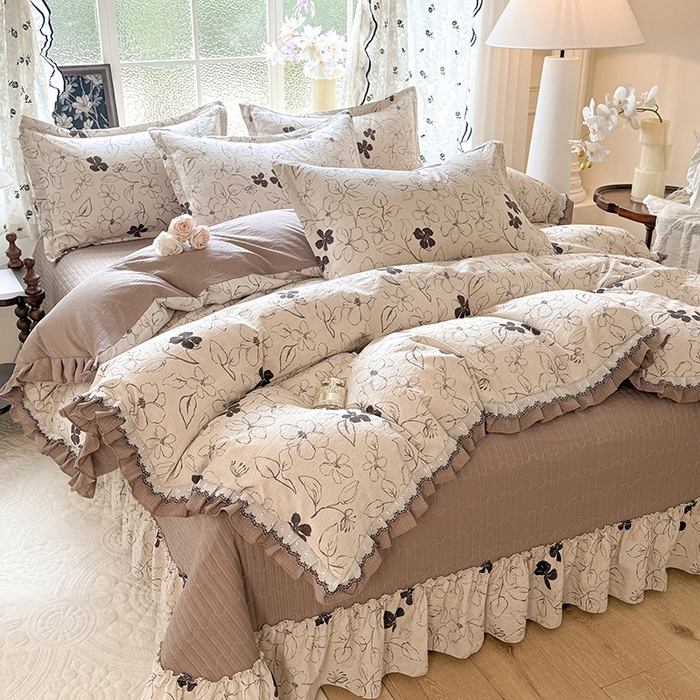 91家纺网 家纺一手货源 找家纺 韩约家纺 2025新款1双层刺绣花边法式床盖款棉麻四件套（全网控价：不低于1.5m139，1.8m144，2.0m149，2.0加大154） 情陌