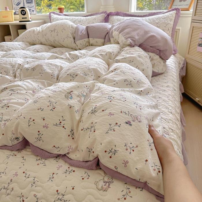 美梦家纺 2025新款皱皱纱花边夹棉床盖四件套 夕颜兔