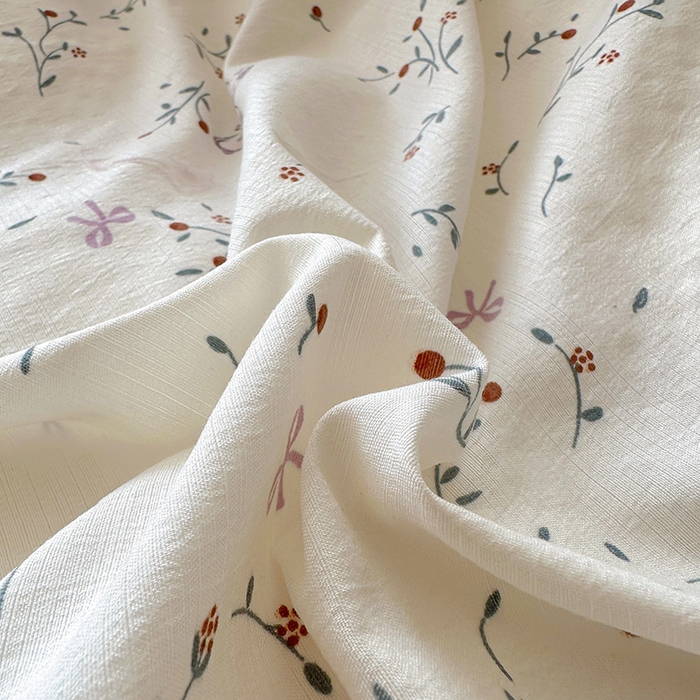 91家纺网 家纺一手货源 找家纺 美梦家纺 2025新款皱皱纱花边夹棉床盖四件套 夕颜兔