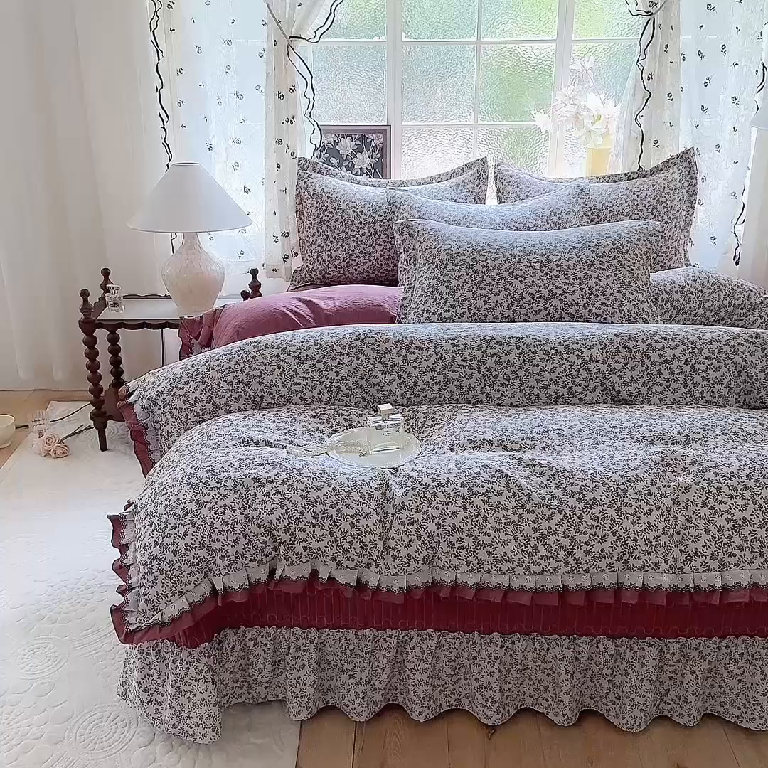 91家纺网 家纺一手货源 找家纺 韩约家纺 2025新款1双层刺绣花边法式床盖款棉麻四件套（全网控价：不低于1.5m139，1.8m144，2.0m149，2.0加大154） 秋雨