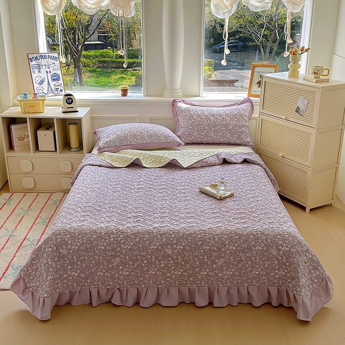 91家纺网 家纺一手货源 找家纺 （总）美梦家纺 2025新款皱皱纱花边夹棉床盖四件套