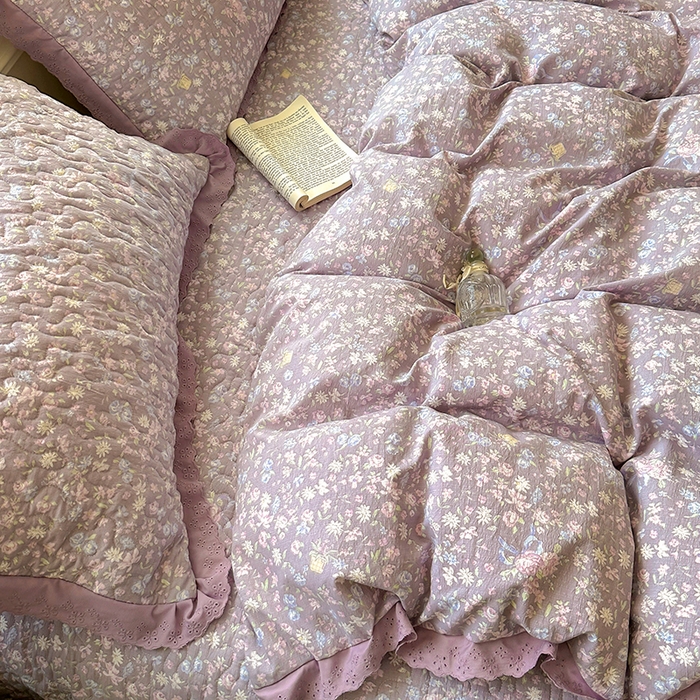 91家纺网 家纺一手货源 找家纺 （总）美梦家纺 2025新款皱皱纱花边夹棉床盖四件套