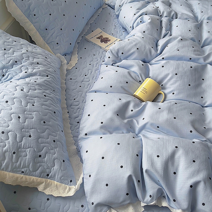 91家纺网 家纺一手货源 找家纺 美梦家纺 2025新款皱皱纱花边夹棉床盖四件套 芋泥啵啵