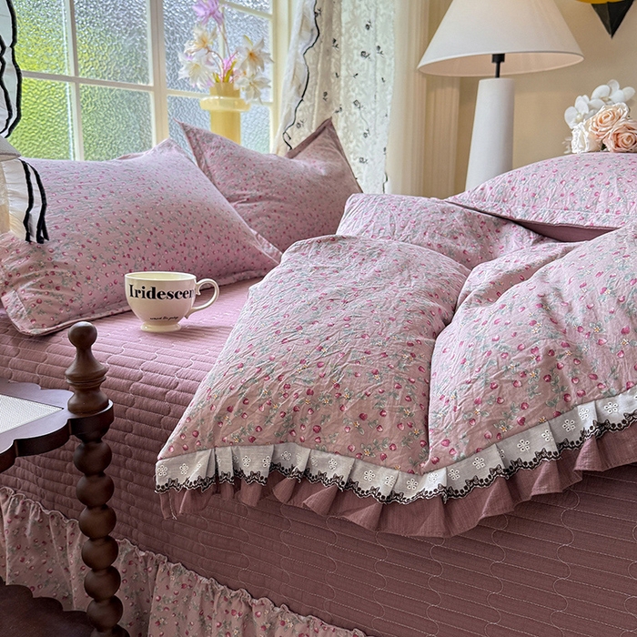 91家纺网 家纺一手货源 找家纺 韩约家纺 2025新款1双层刺绣花边法式床盖款棉麻四件套（全网控价：不低于1.5m139，1.8m144，2.0m149，2.0加大154） 樱樱季