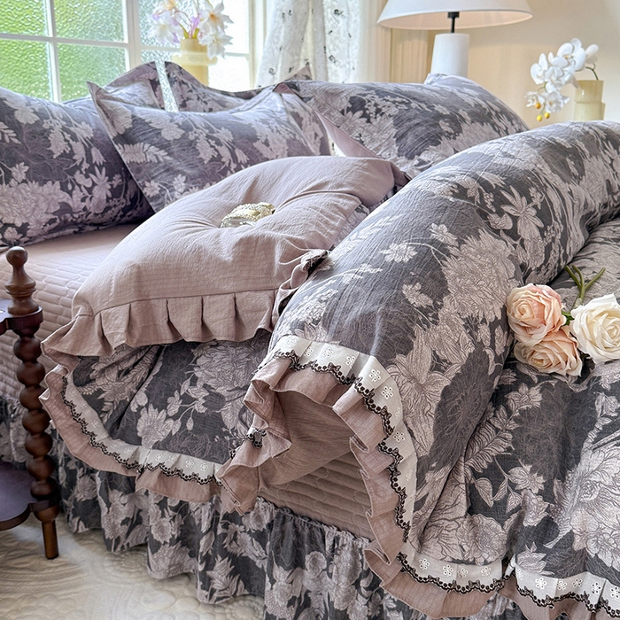 91家纺网 家纺一手货源 找家纺 韩约家纺 2025新款1双层刺绣花边法式床盖款棉麻四件套（全网控价：不低于1.5m139，1.8m144，2.0m149，2.0加大154） 玉环