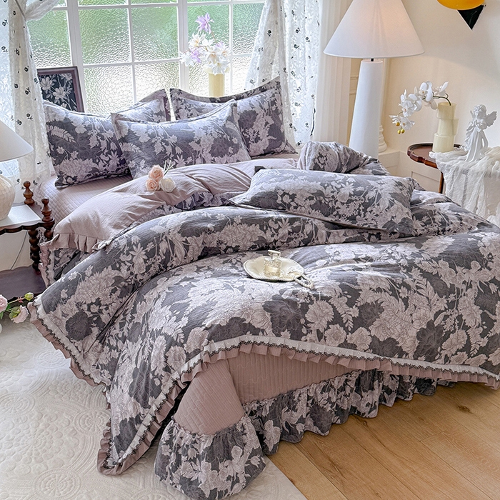 91家纺网 家纺一手货源 找家纺 韩约家纺 2025新款1双层刺绣花边法式床盖款棉麻四件套（全网控价：不低于1.5m139，1.8m144，2.0m149，2.0加大154） 玉环