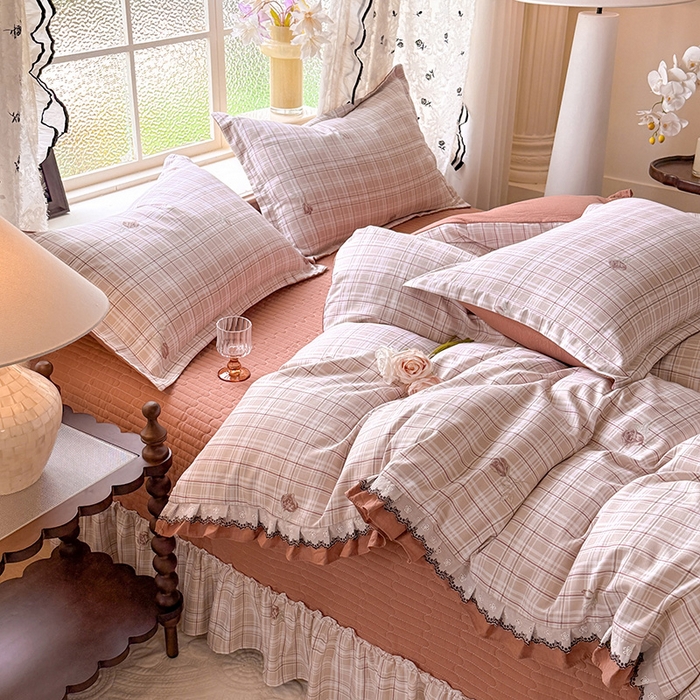 91家纺网 家纺一手货源 找家纺 韩约家纺 2025新款1双层刺绣花边法式床盖款棉麻四件套（全网控价：不低于1.5m139，1.8m144，2.0m149，2.0加大154） 约定