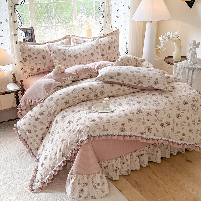 91家纺网 家纺一手货源 找家纺 韩约家纺 2025新款1双层刺绣花边法式床盖款棉麻四件套（全网控价：不低于1.5m139，1.8m144，2.0m149，2.0加大154） 云絮