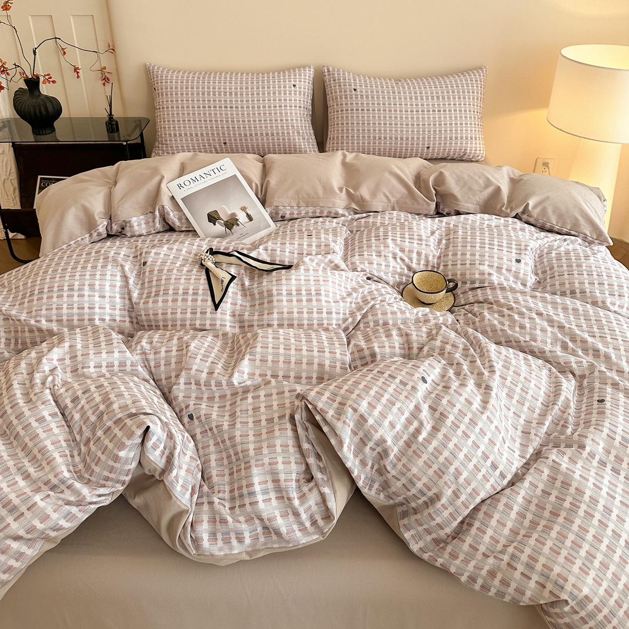 91家纺网 家纺一手货源 找家纺 捌月 2025新款A类数码印花北欧风全棉加厚磨毛四件套直播新品 瑞丽