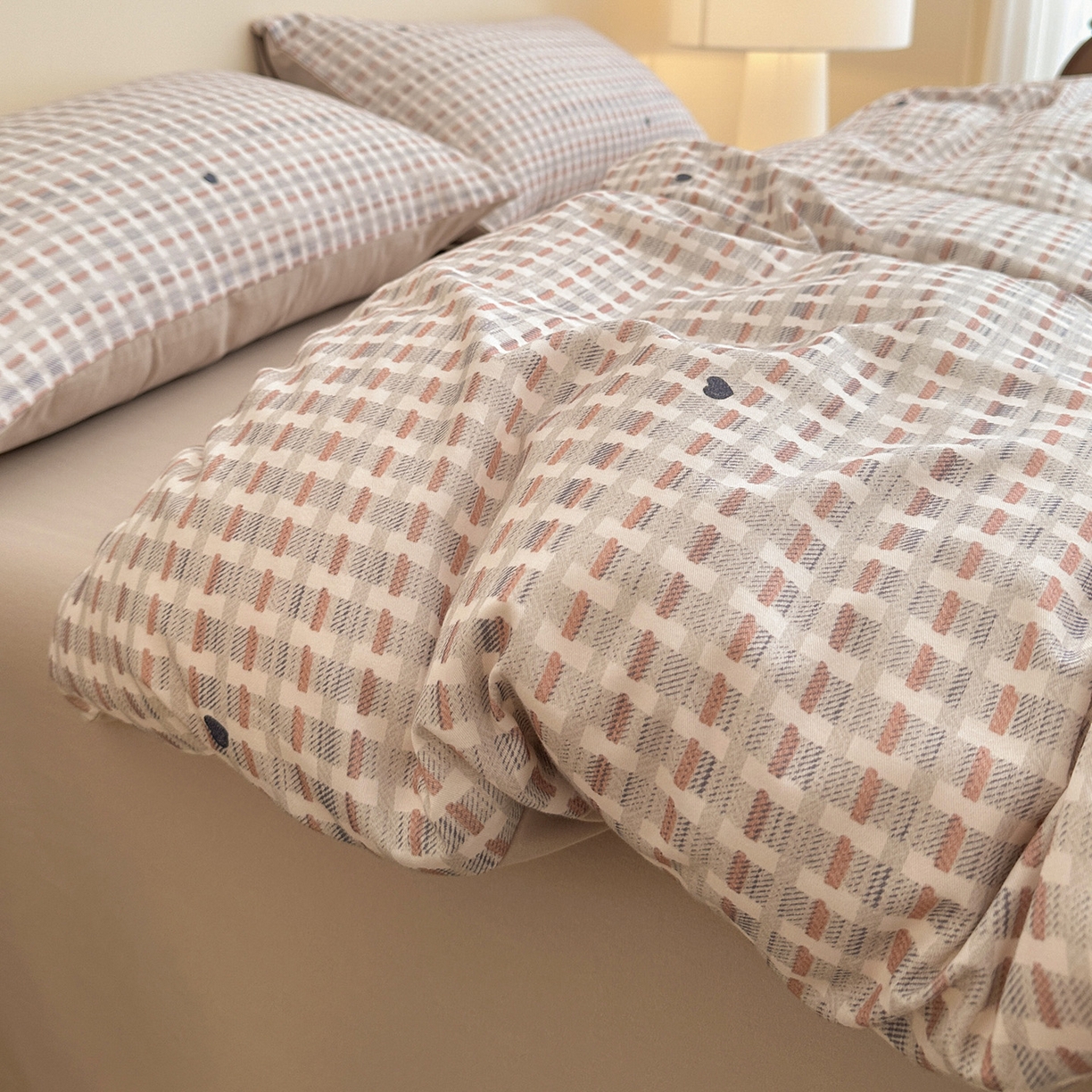 91家纺网 家纺一手货源 找家纺 捌月 2025新款A类数码印花北欧风全棉加厚磨毛四件套直播新品 瑞丽