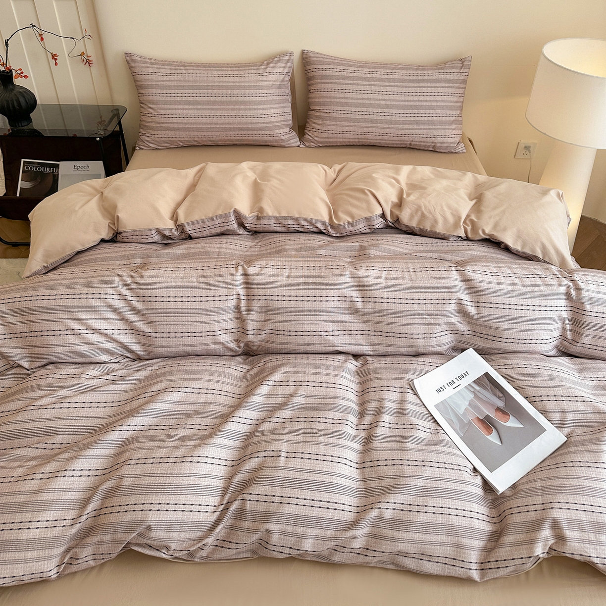 91家纺网 家纺一手货源 找家纺 捌月 2025新款A类数码印花北欧风全棉加厚磨毛四件套直播新品 初暖