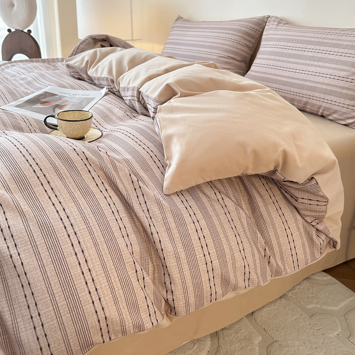 91家纺网 家纺一手货源 找家纺 捌月 2025新款A类数码印花北欧风全棉加厚磨毛四件套直播新品 初暖